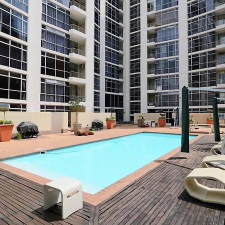 Upmarket Sandton Hydro Park Apartments Johannesburg Exterior foto